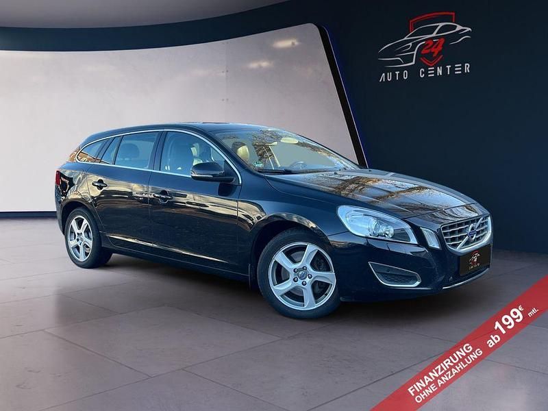 Schwarz Gebraucht 2011 Volvo V60 Summum Kombi | 8.999 € (Fairer Preis) - Bild 1/4