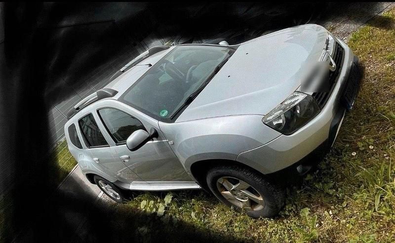 Usata Dacia Duster 110 CV (80 kW) 2011 Argento SUV