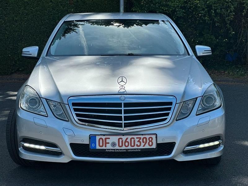 Gebraucht Mercedes E350 AMG 231 PS (169 kW) 2011 Silber Limousine