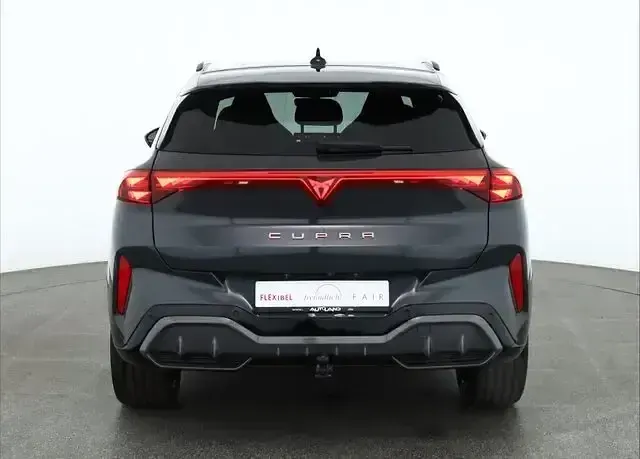 Neu Cupra Terramar 150 PS (110 kW) 2026 Grau SUV