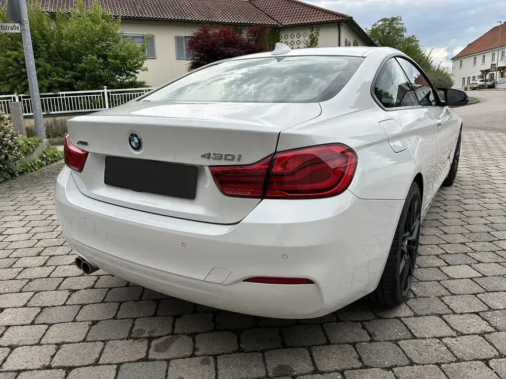 Gebraucht BMW 430 Advantage 252 PS (185 kW) 2018 Weiß Coupé