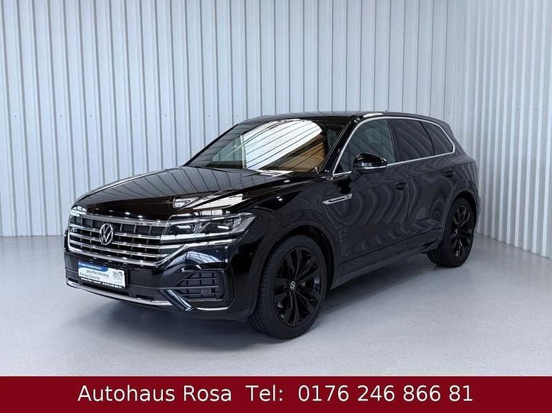 Schwarz Gebraucht 2021 VW Touareg R-line SUV | 39.950 € (Superpreis) - Bild 1/4