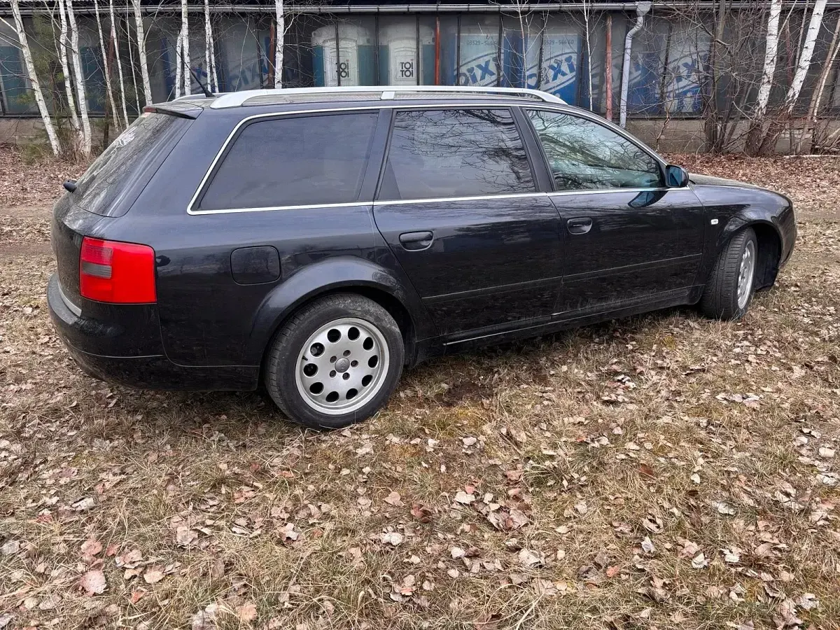 Gebraucht Audi A6 180 PS (132 kW) 2000 Schwarz Kombi