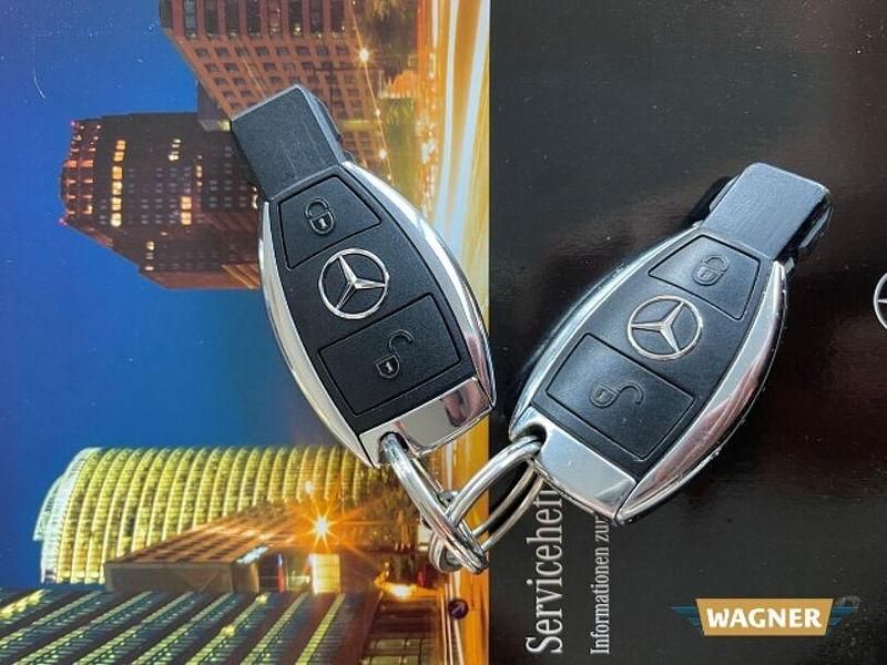 Gebraucht Mercedes A200 136 PS (100 kW) 2014 Weiß Limousine