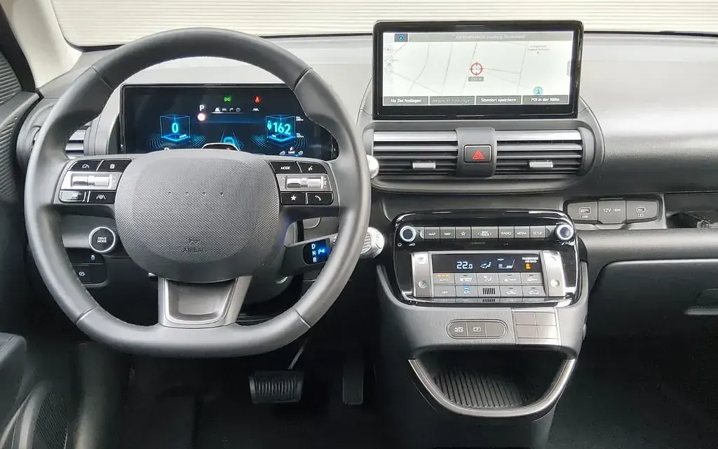 Gebraucht Hyundai Inster 85 kW (116 PS) 2025 Grün Kleinwagen