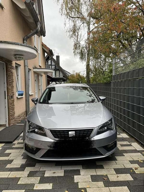 Silber Gebraucht 2019 Seat Leon ST Style Kombi | 15.000 € (Fairer Preis) - Bild 1/4