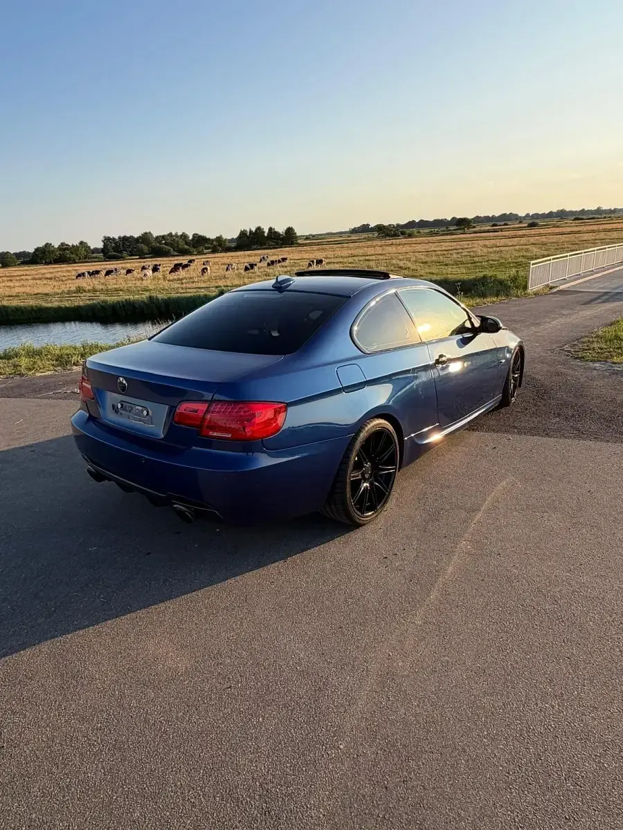 Gebraucht BMW 335 M Performance 306 PS (225 kW) 2009 Blau Coupé