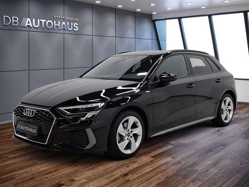 Mythosschwarz metallic Gebraucht 2024 Audi A3 S-Line Limousine | 30.860 € (Fairer Preis) - Bild 1/4