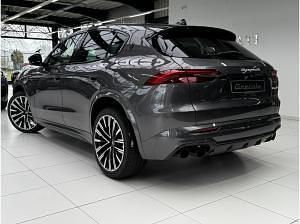 Neu Maserati Grecale 330 PS (242 kW) 2026 Grau (grigio lava) SUV