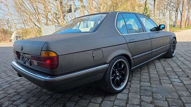 Gebraucht BMW 735 211 PS (155 kW) 1987 Braun Limousine