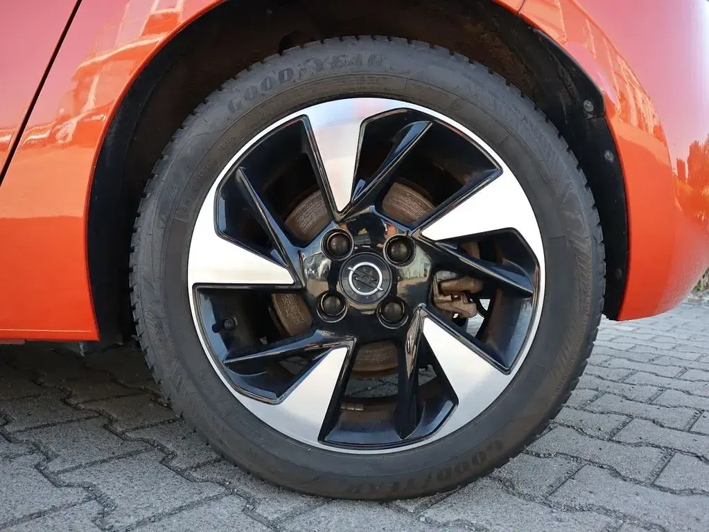 Gebraucht Opel Corsa-e Edition 100 kW (136 PS) 2022 Orange Kleinwagen