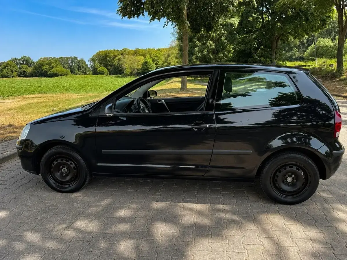 Gebraucht VW Polo 54 PS (39 kW) 2006 Schwarz Kleinwagen