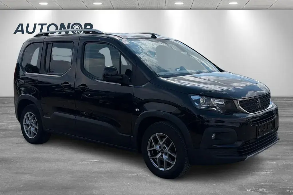 Gebraucht Peugeot Rifter Allure 102 PS (75 kW) 2018 Schwarz Van / Kleinbus