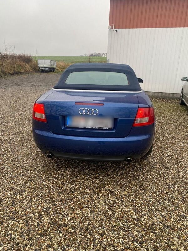 Blau Gebraucht 2003 Audi A4 Cabriolet Cabrio | 3.500 € (Fairer Preis) - Bild 1/4