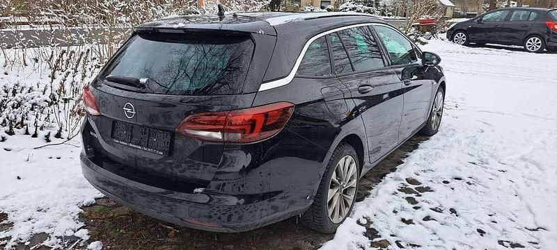 Gebraucht Opel Astra Basis 131 PS (96 kW) 2020 Schwarz Kombi