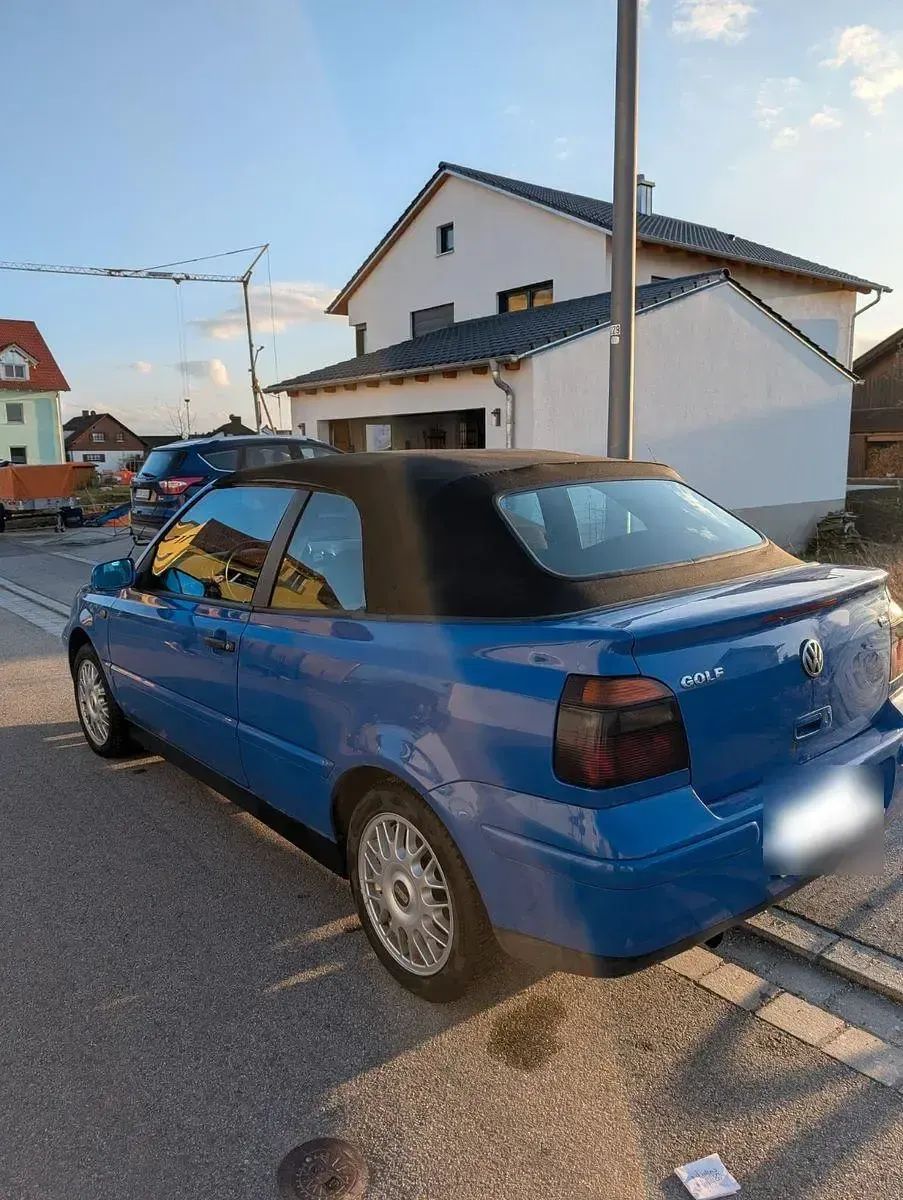 Używany VW Golf Cabriolet 101 KM (74 kW) 1998 Niebieski Kabriolet