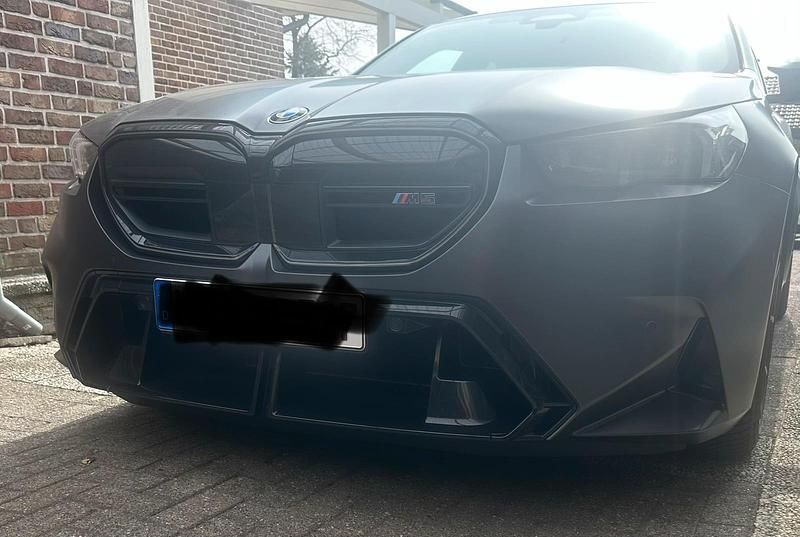 Gebraucht BMW M5 Comfort Edition 727 PS (534 kW) 2024 Grau Limousine