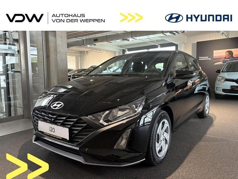 Schwarz Neu 2025 Hyundai i20 Select Limousine | 17.990 € (Fairer Preis) - Bild 1/4
