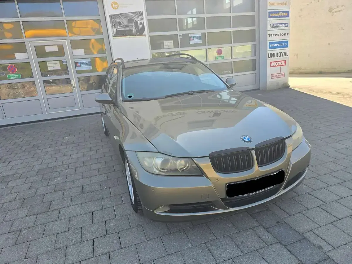 Gebraucht BMW 320 150 PS (110 kW) 2006 Kombi
