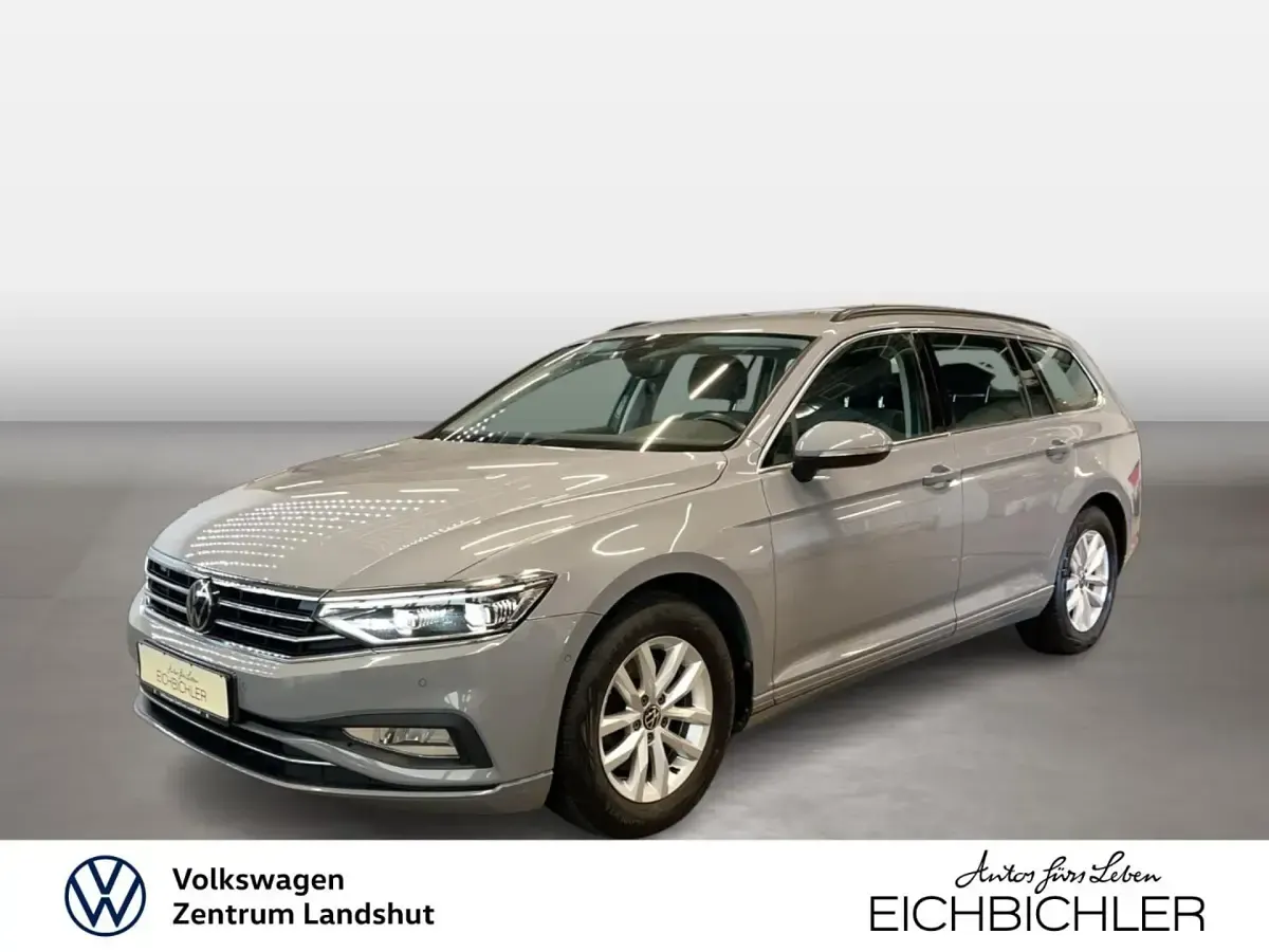 Gebraucht VW Passat Business 150 PS (110 kW) 2023 Kombi