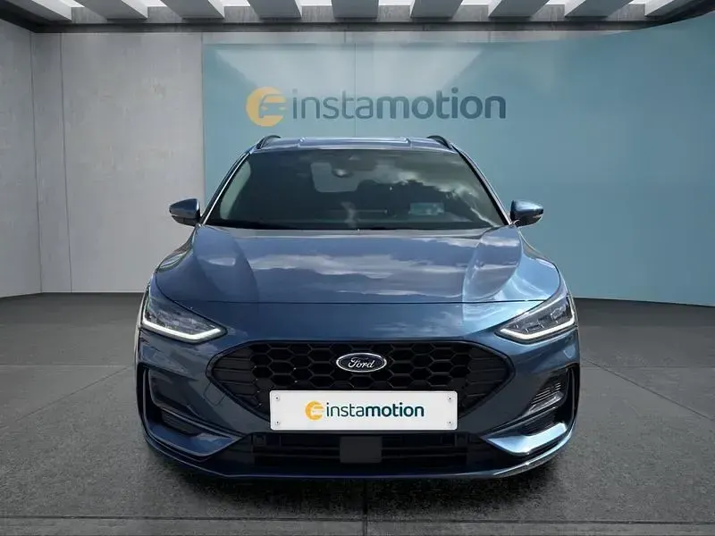 Gebraucht Ford Focus 116 PS (85 kW) 2025 Blau Kombi