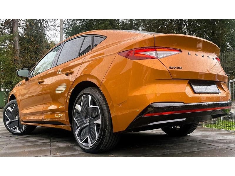 Gebraucht Skoda Enyaq iV RS 219 kW (299 PS) 2024 Phoenixorange (metallic) SUV