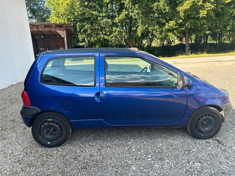 Gebraucht Renault Twingo 58 PS (42 kW) 2001 Violet Kleinwagen