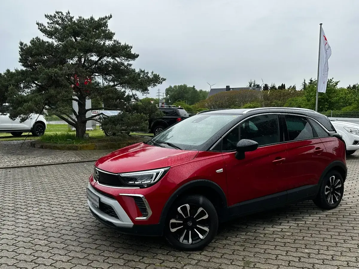 Gebraucht Opel Crossland Elegance 131 PS (96 kW) 2022 SUV