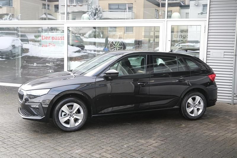Nuova Skoda Scala Selection 2025 Nero Utilitaria