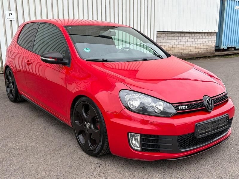 Gebraucht VW Golf GTI 211 PS (155 kW) 2009 Rot Coupé