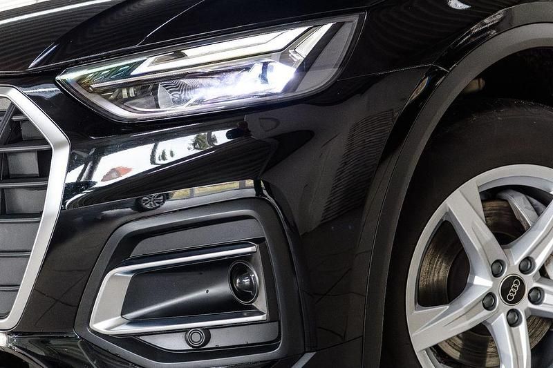 Second-hand Audi Q5 204 CP (150 kW) 2023 Negru SUV