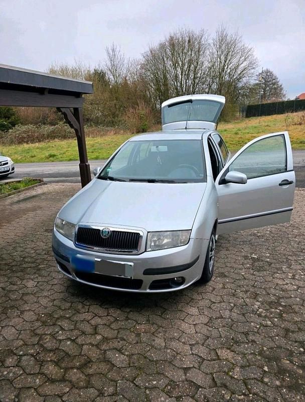Gebraucht Skoda Fabia 86 PS (63 kW) 2006 Silber Limousine