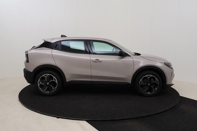 Gebraucht Alfa Romeo Junior 114 kW (156 PS) 2025 Avorio galleria SUV