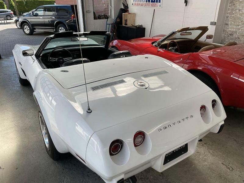 Weiß Gebraucht 1975 Corvette Stingray Cabrio | 34.900 € - Bild 1/4