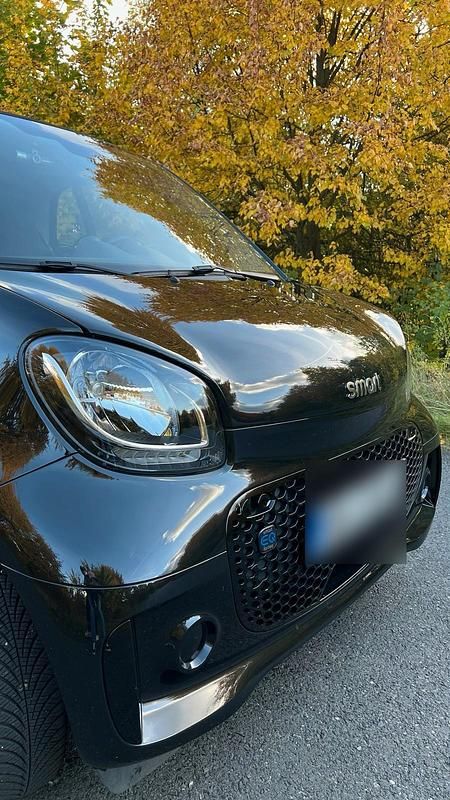 Gebraucht Smart ForTwo Coupé 60 kW (82 PS) 2023 Schwarz Kleinwagen