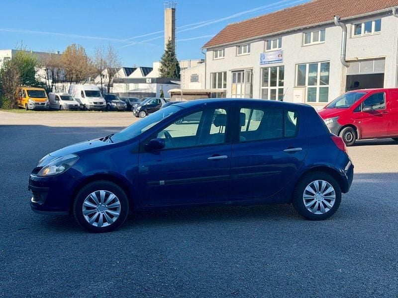 Gebraucht Renault Clio III Privilege 111 PS (81 kW) 2006 Blau Limousine