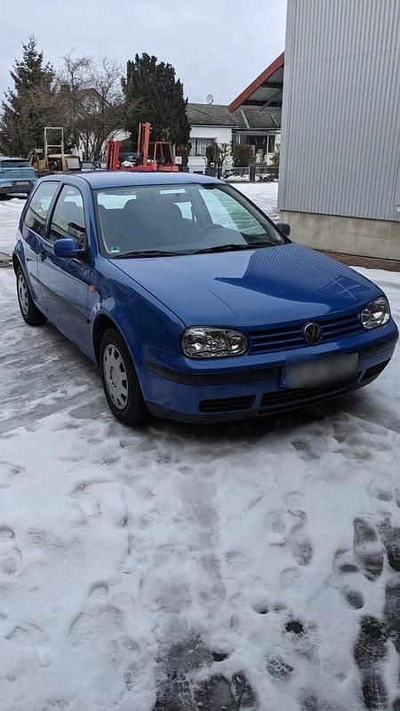Blau Gebraucht 1998 VW Golf IV Kleinwagen | 999 € (Superpreis) - Bild 1/4