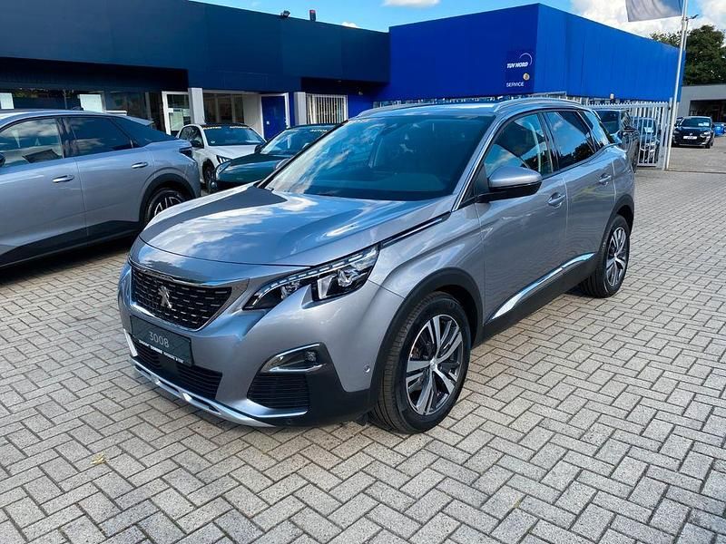 Grau Gebraucht 2020 Peugeot 3008 Allure SUV | 17.950 € (Etwas zu teuer) - Bild 1/4