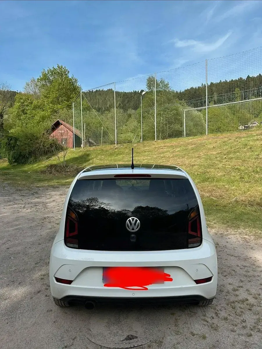 Gebraucht VW up! 60 PS (44 kW) 2016 Weiß Kleinwagen