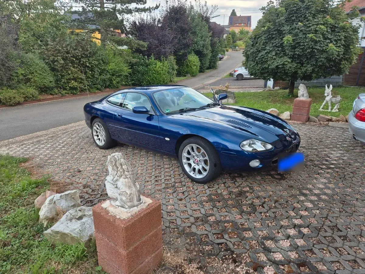 Gebraucht Jaguar XKR S 363 PS (266 kW) 2001 Blau Coupé