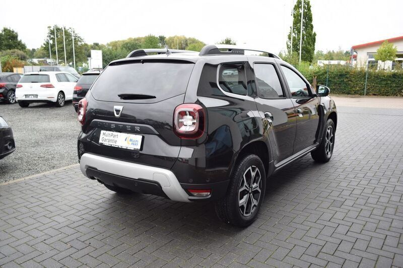 Gebraucht Dacia Duster Prestige 125 PS (91 kW) 2018 Schwarz SUV