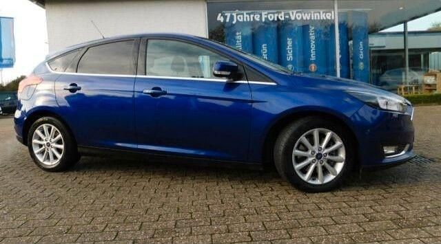 Gebraucht Ford Focus Sport 150 PS (110 kW) 2016 Blau Limousine