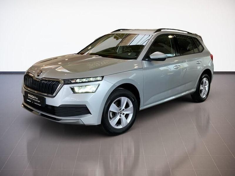 Gebraucht Skoda Kamiq Ambition 95 PS (69 kW) 2023 Brilliantsilber SUV