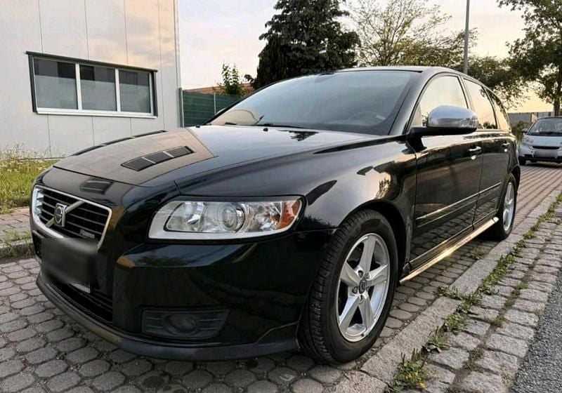 Second-hand Volvo V50 136 CP (100 kW) 2009 Negru Break
