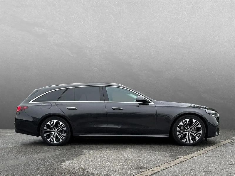 Gebraucht Mercedes E300 Advanced Plus 197 PS (144 kW) 2024 Andere Kombi