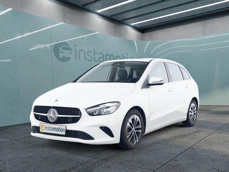 Weiß Gebraucht 2024 Mercedes B180 Advanced Van / Kleinbus | 31.790 € (Etwas zu teuer) - Bild 1/3