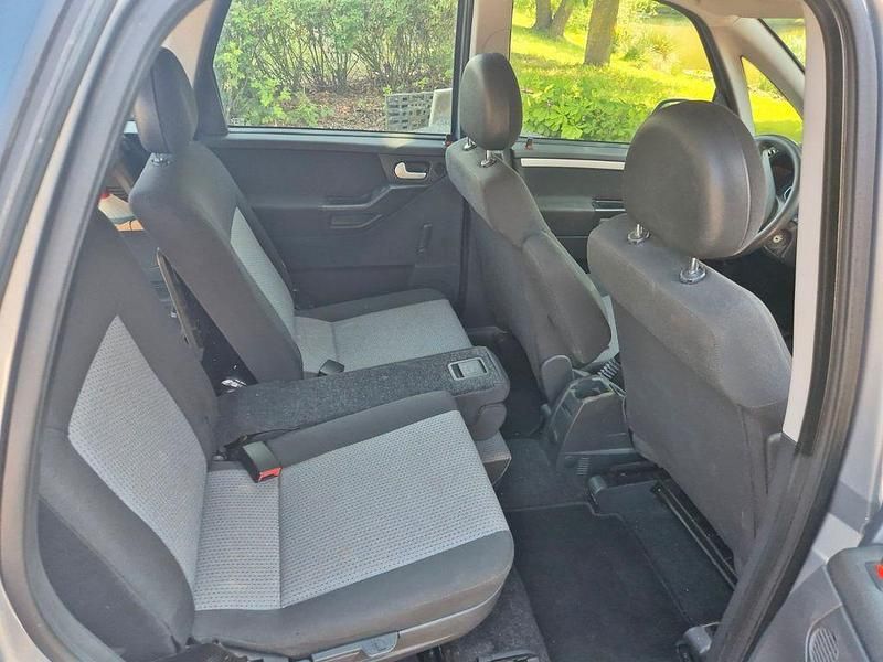 Grau Gebraucht 2006 Opel Meriva Van / Kleinbus | 2.000 € (Fairer Preis) - Bild 1/4