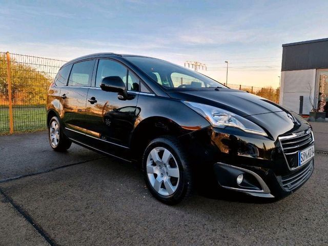 7 Sitzer Auto Gebraucht Automatik Benzin Verkauft Peugeot 5008 7-Sitzer Scheckh., gebraucht 2014, 126.000 km in