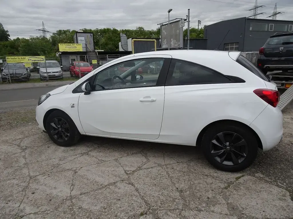 Gebraucht Opel Corsa 69 PS (50 kW) 2019 Schneeweiss/summitwhite/arctic Kleinwagen