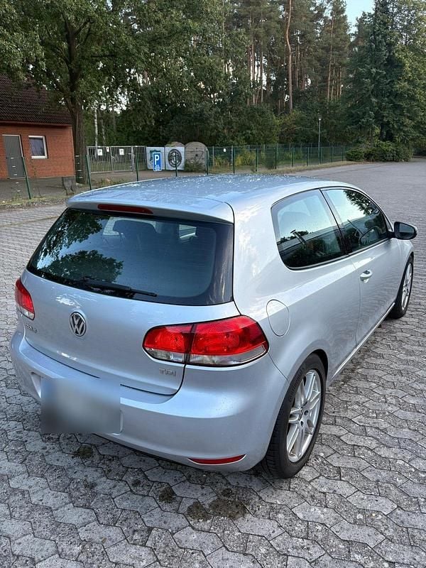 Second-hand VW Golf 110 CP (80 kW) 2009 Argintiu Coupe